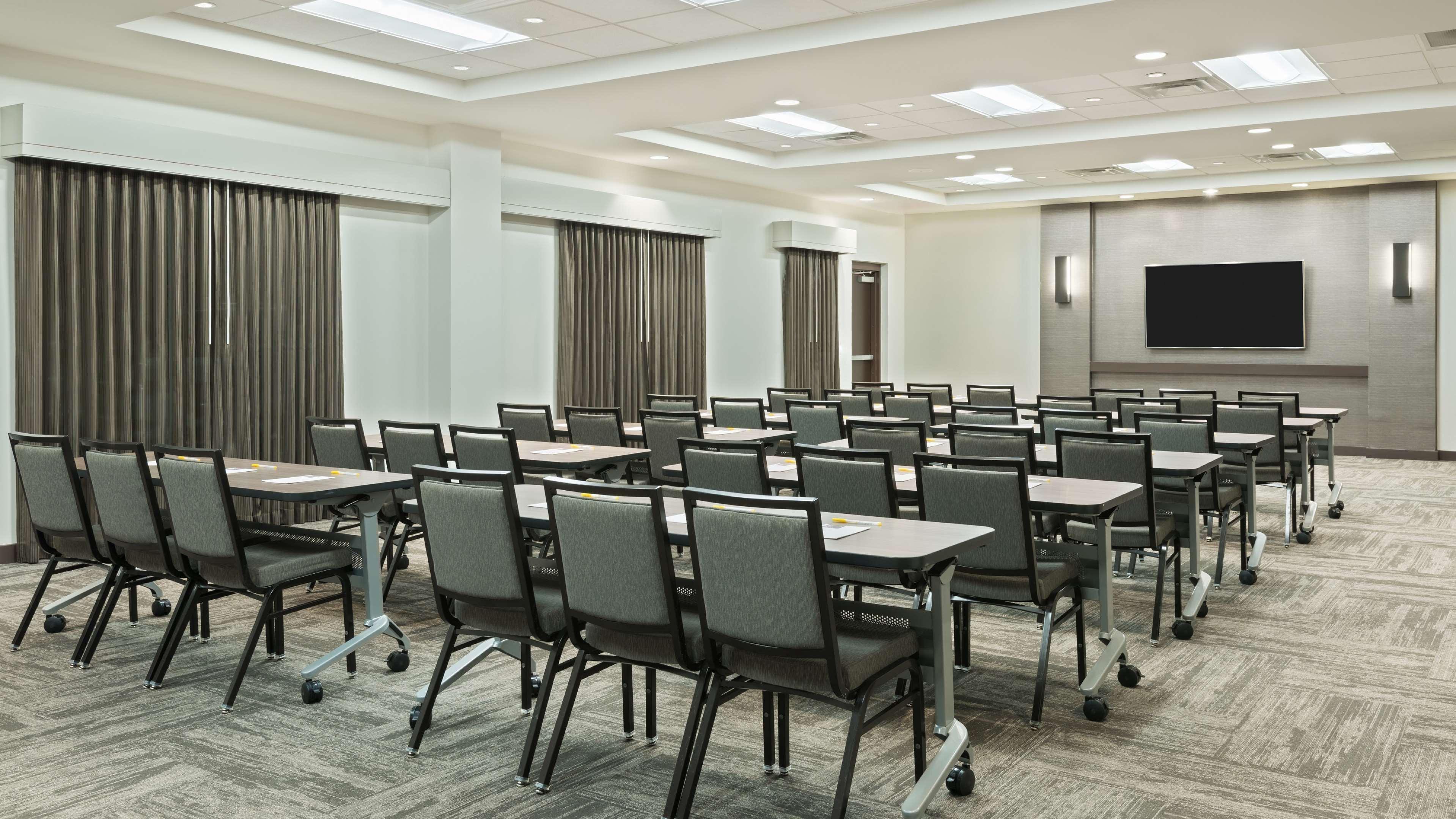 Hyatt Place Austin/ראונד רוק עסק תמונה